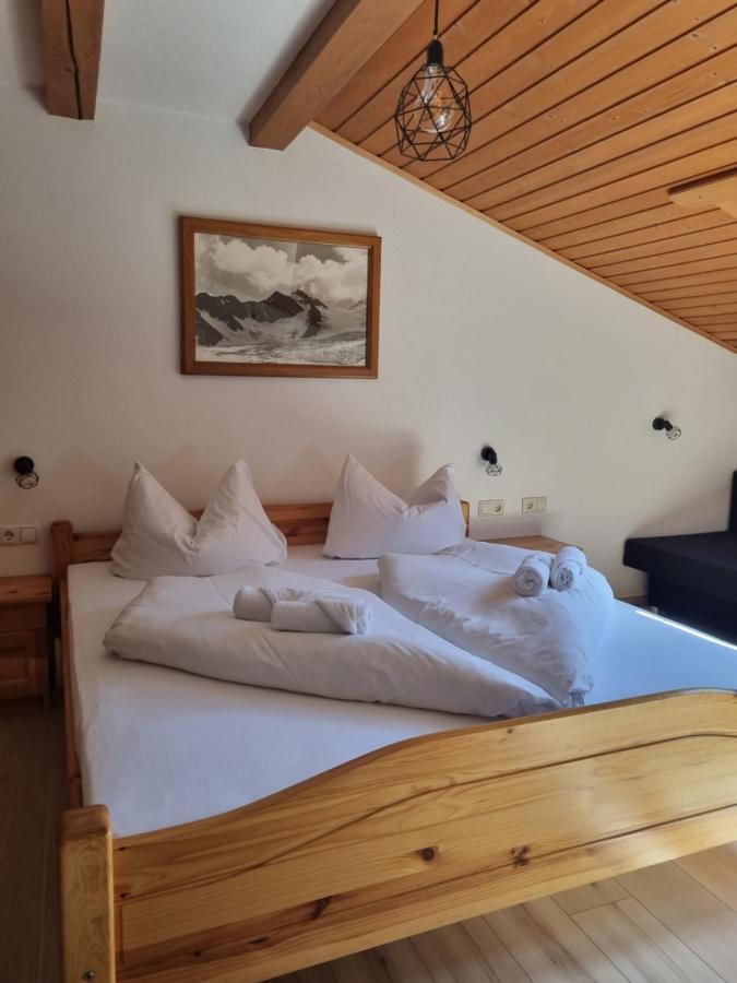 Haus Marinus Panzió Jerzens Kültér fotó